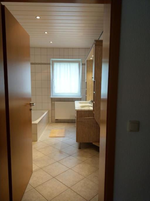 Wald-Apartment Limbach-Oberfrohna Екстер'єр фото